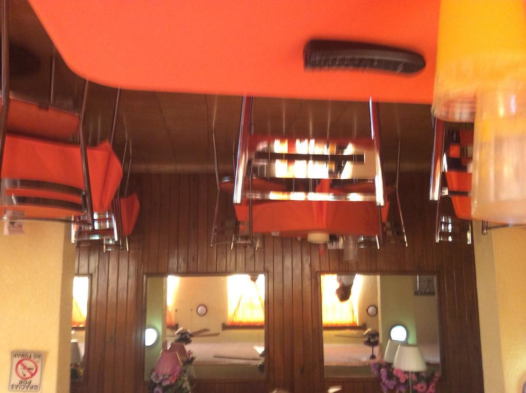 Hotel Maria Esther มาเตอัวลา ภายนอก รูปภาพ